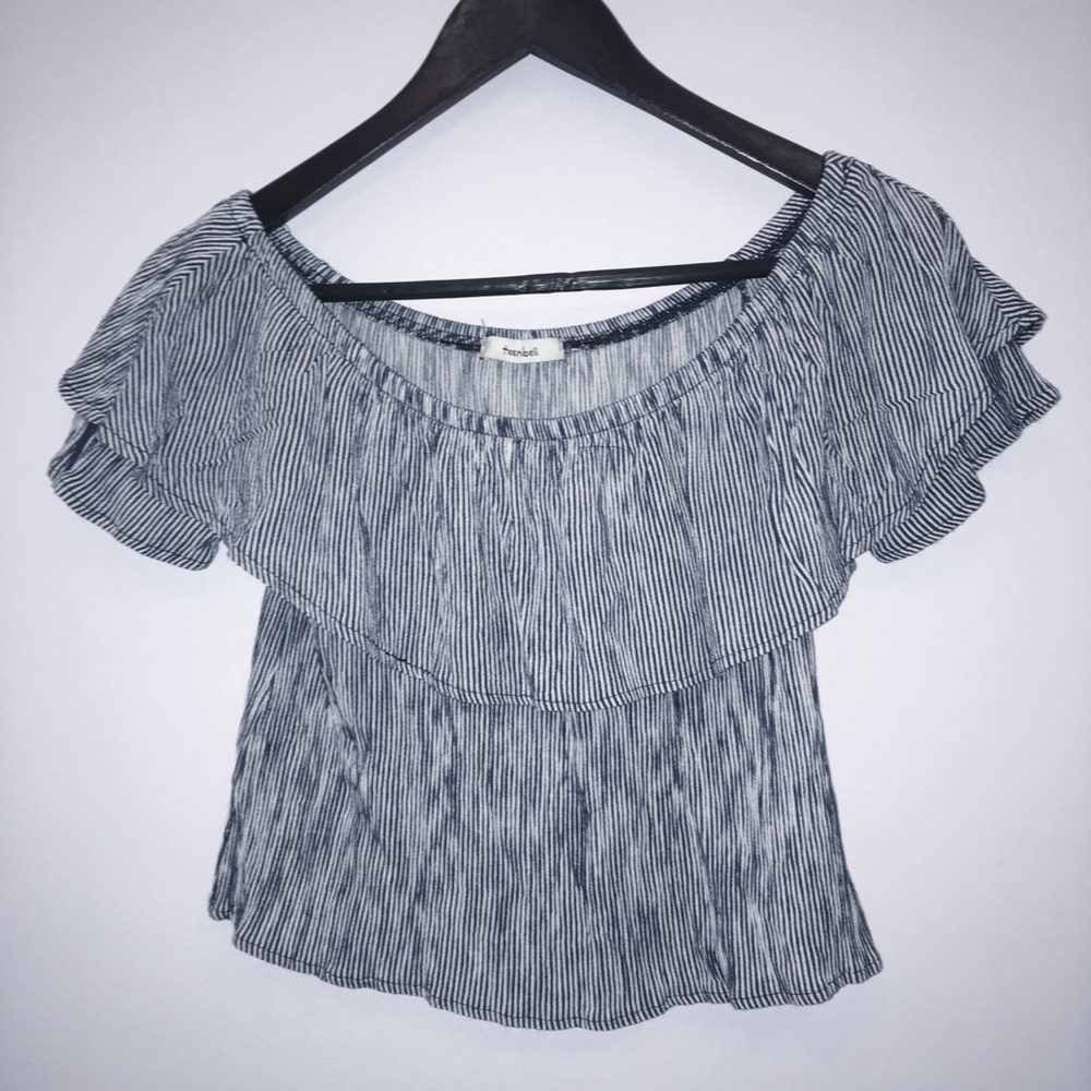 striped off the shoulder top